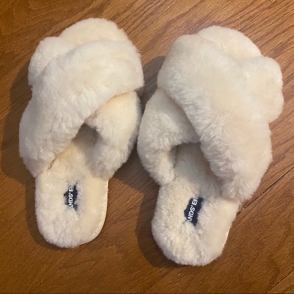 Lands' End Shoes - Lands' End Shearling Slippers **NEW** Size 6